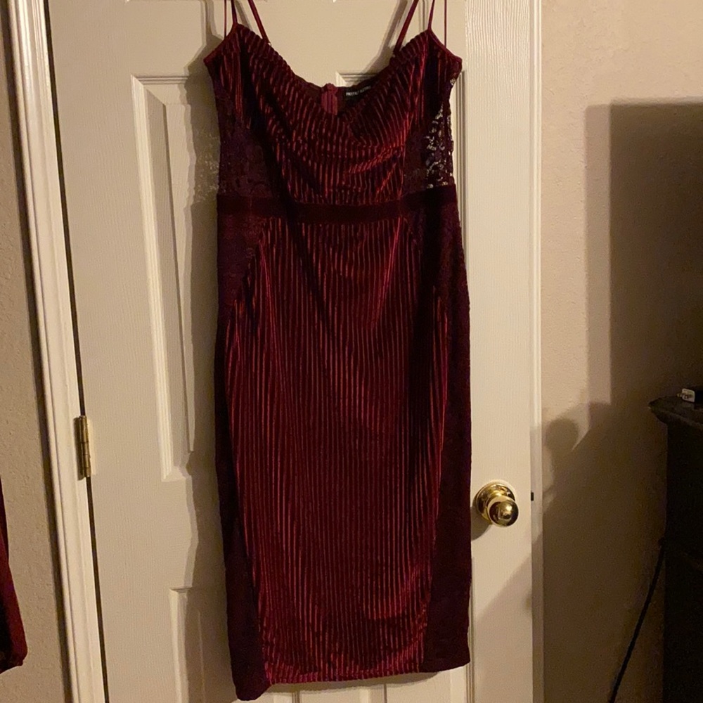 Velvet lace midi